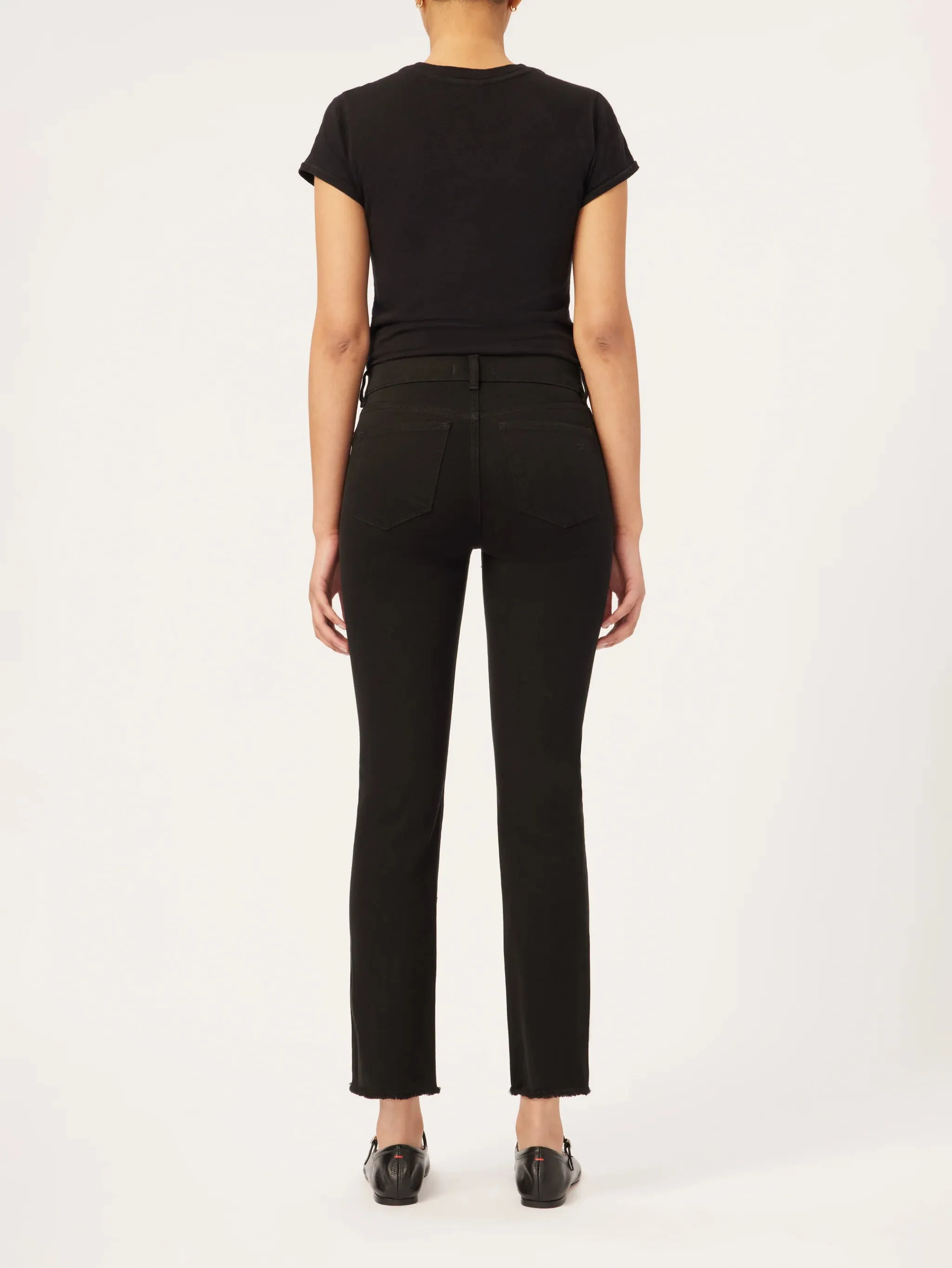 mara straight: mid rise ankle black peached raw