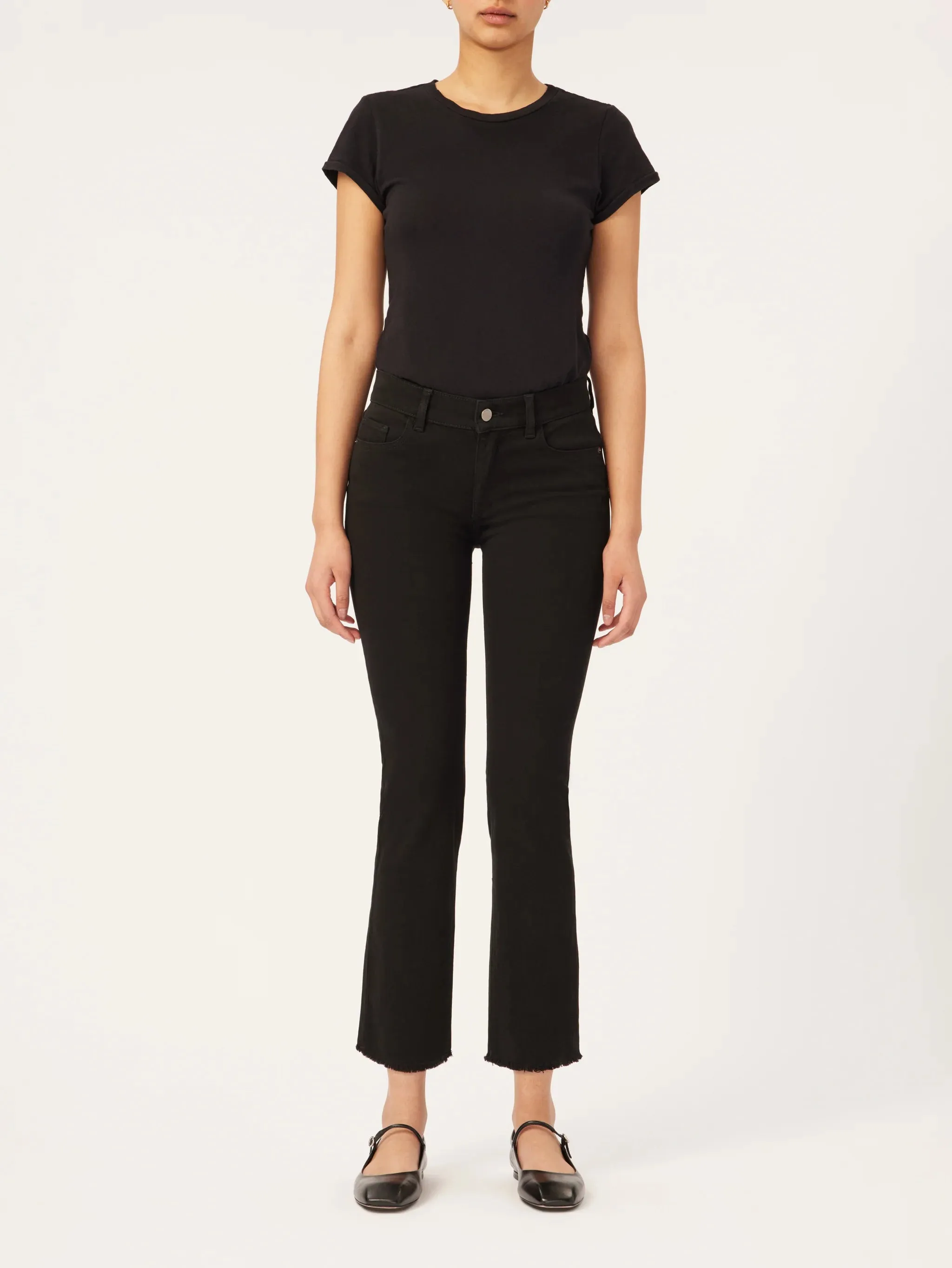 mara straight: mid rise ankle black peached raw